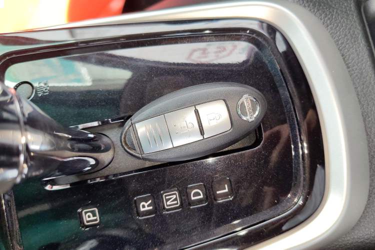 Used Nissan Tiida 2016 1.6L CVT Smart Drive Edition
