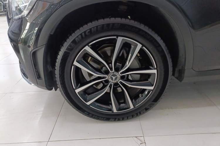 Used Mercedes-Benz GLC 2020 Facelift GLC 260 L 4MATIC Luxury Edition