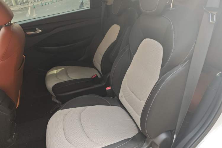 Used Wuling Hongguang S3 2019 1.5L Manual Standard Version China VI Standard
