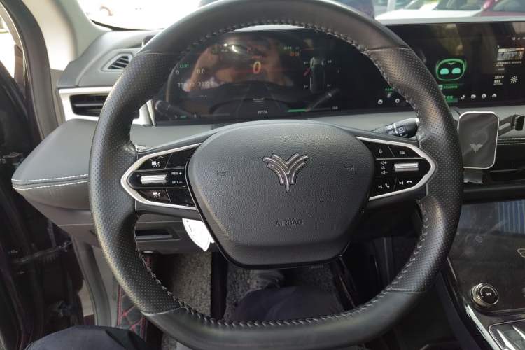 Used NETA U 2022 Pro 400 Comfortable Ride On-Demand Edition
