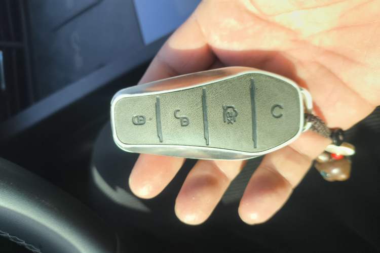 Used BYD Seal 06 New Energy 2025 DM-i Smart Drive 80KM Luxury Model
