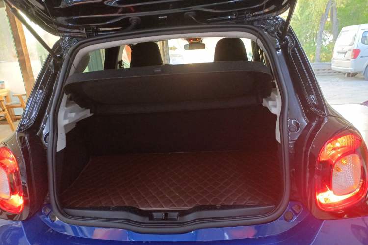 Used  forfour 2018 1.0L 52 kW Dynamic Edition