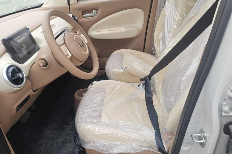 Used Wuling Hongguang MINIEV 2025 Four-Door Version Advanced Edition
