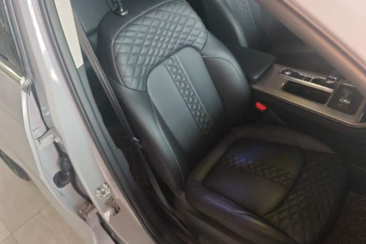 Used  Lingyun 2021 400T Two-Wheel Drive StarRui PRO Edition
