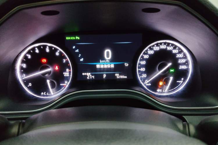 Used Toyota Avalon 2019 2.0L XLE Premium Edition China VI
