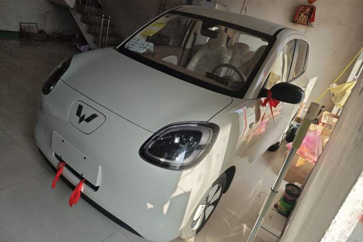 Used Wuling Hongguang MINIEV 2025 Four-Door Version Advanced Edition