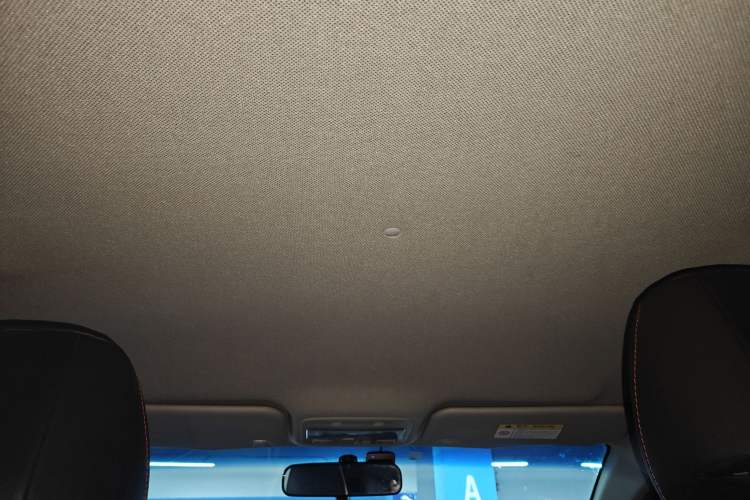 Used  Refine S2 2015 1.5L Manual Luxury Smart Model
