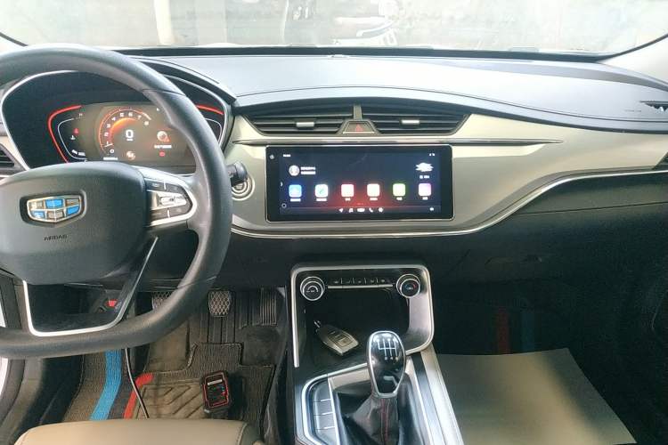 Used Geely Auto Binray 2018 14T Manual Colorful Edition