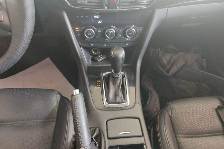 Used Mazda Atenza 2014 2.5L Blue Sky Prestige Edition
