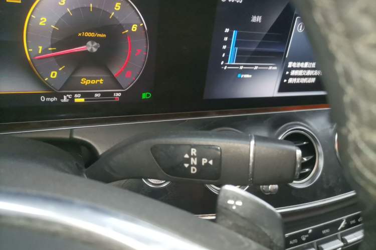 Used Mercedes-Benz E-Class 2018 Facelift E 200 L Sport 4MATIC
