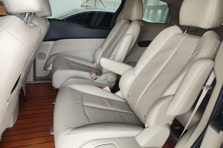 Used Buick GL8 2017 25S Luxury Version China V Standard