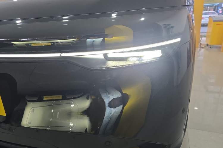 Used Zeekr 7X 2025 100 kWh Long-Range Rear-Wheel Drive with Intelligent Driving Features