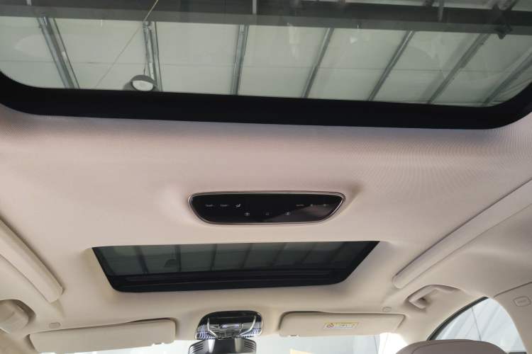 Used VOYAH Dream 2022 Low-Carbon Edition Dream+ Smart Enjoyment Package
