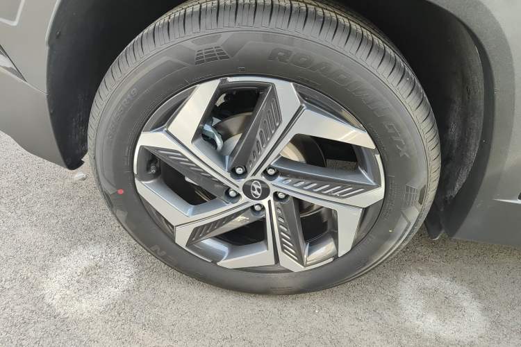 Used Hyundai Tucson 2023 Tucson L 1.5T Automatic Two-Wheel Drive DLX Luxury Edition