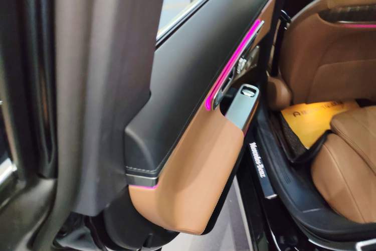 Used Mercedes-Benz E-Class 2025 E 300 L Luxury Model
