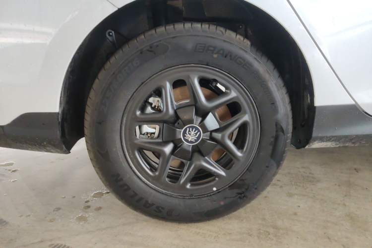 Used BYD Qin PLUS 2025 DM-i Smart Drive 55KM Leading Model
