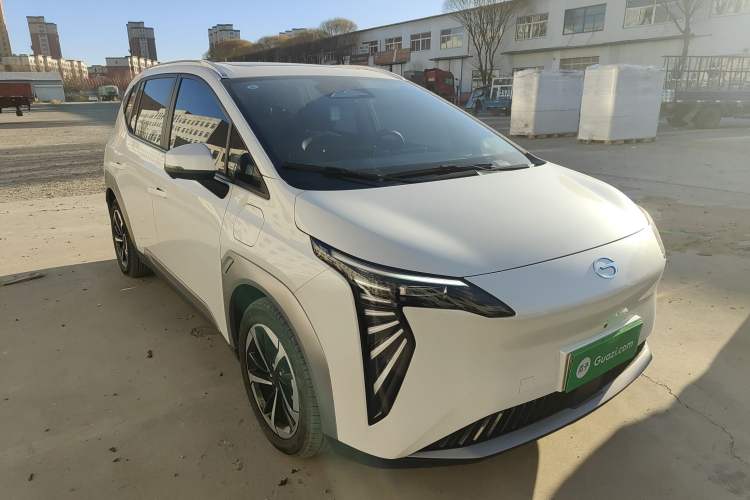 Used AION Y 2023 Younger Star Edition