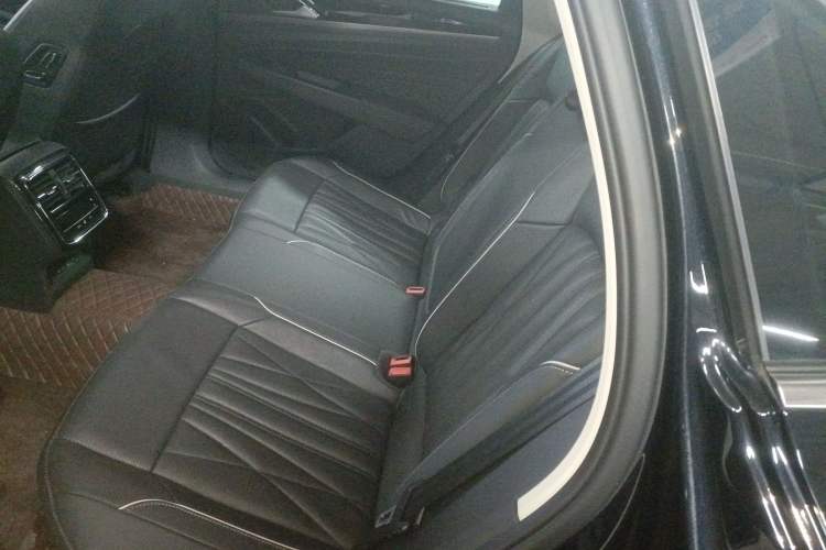 Used Volkswagen Passat 2022 330TSI Luxury Edition
