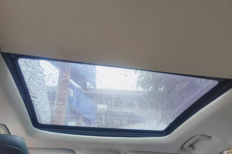 Used Ford Edge 2016 EcoBoost 245 Four-Wheel Drive Titanium Edition 7-Seater
