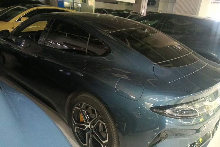 Used  SU7 2024 Four-Wheel Drive Ultra-Long Range Advanced Intelligent Driving Max Edition
