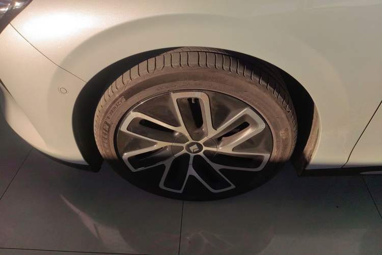 Used Baojun Enjoy 2025 All-Electric 600km Luxury Edition