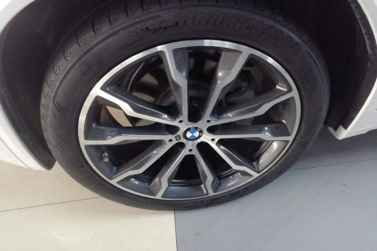 Used BMW X3 2020 xDrive30i Luxury Model with M Sport Package
