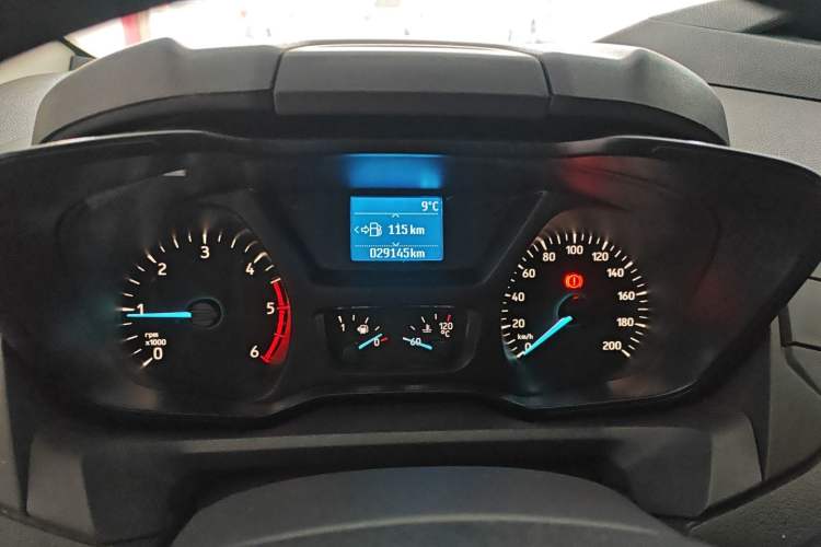 Used Ford Transit 2019 2.0T Diesel Multi-Purpose Commercial Vehicle Short Wheelbase Low Roof 6-Seater China VI Standard