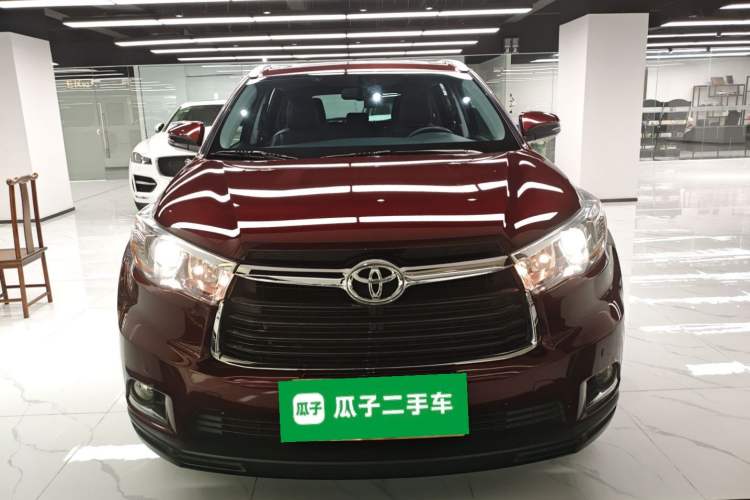 Used Toyota Highlander 2015 2.0T Two-Wheel Drive Luxury Edition 7 Seats

