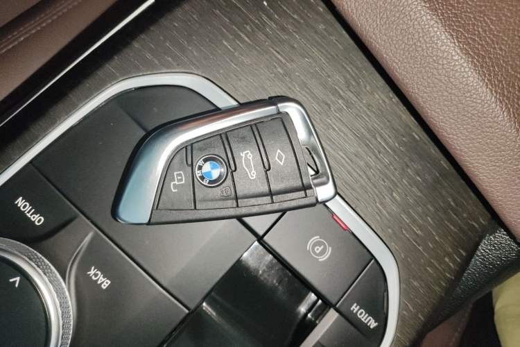 Used BMW 3 Series 2020 Facelifted 325i M Sport Package
