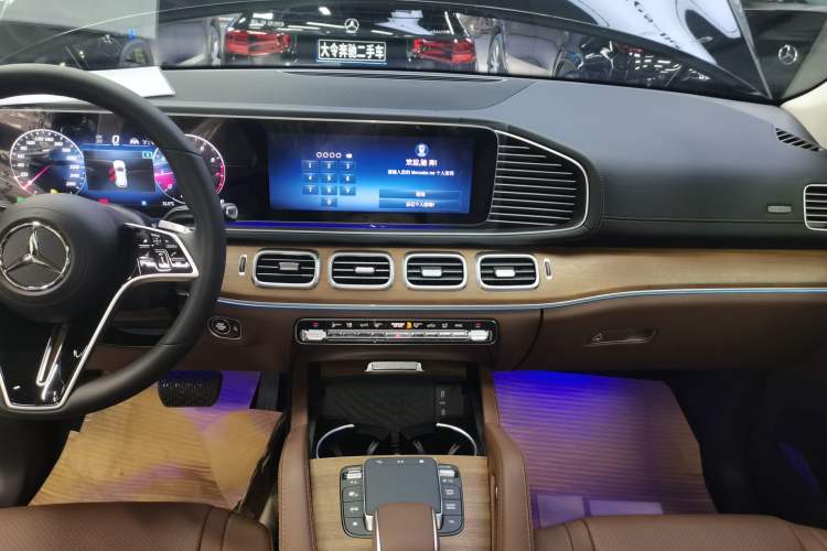 Used Mercedes-Benz GLE 2024 GLE 450 4MATIC Stylish Model
