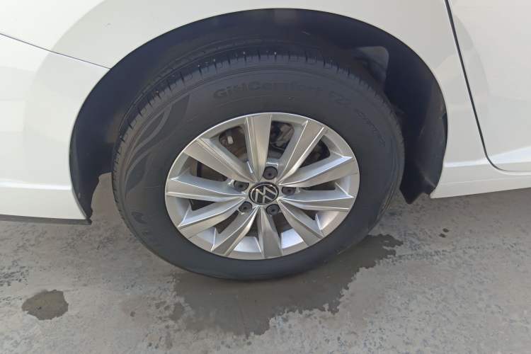 Used Volkswagen Lavida 2023 Revised 1.5L Automatic DeYi Edition