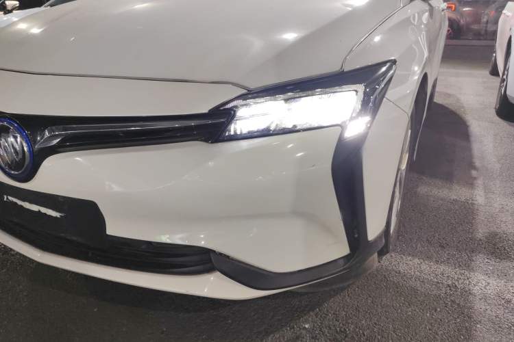 Used Buick Velite 6 2023 430km Range Commuter Version
