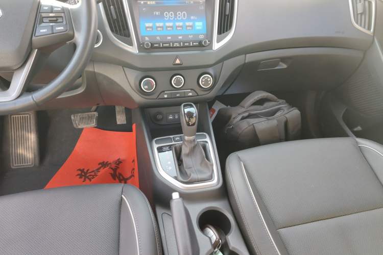 Used Hyundai ix25 2015 1.6L Automatic Two-Wheel Drive Smart GLS Trim
