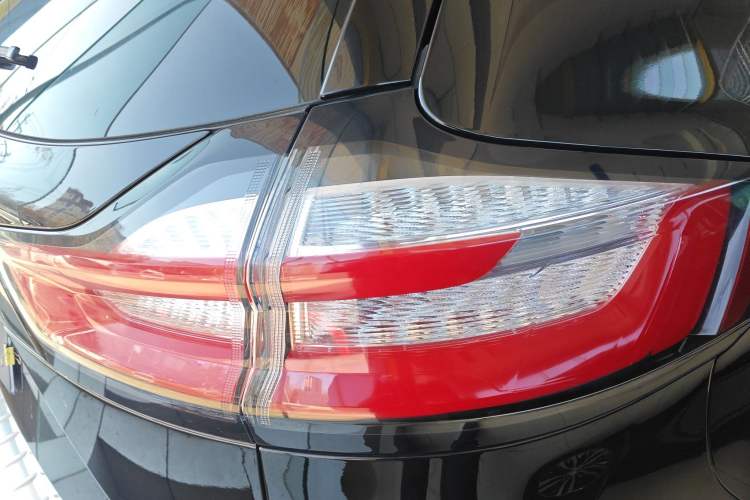 Used Ford Edge 2020 EcoBoost 245 Two-Wheel Drive Titanium 7-Seater
