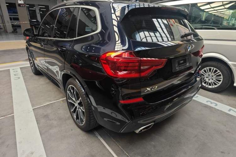 Used BMW X3 2021 xDrive30i Luxury Model with M Sport Package
