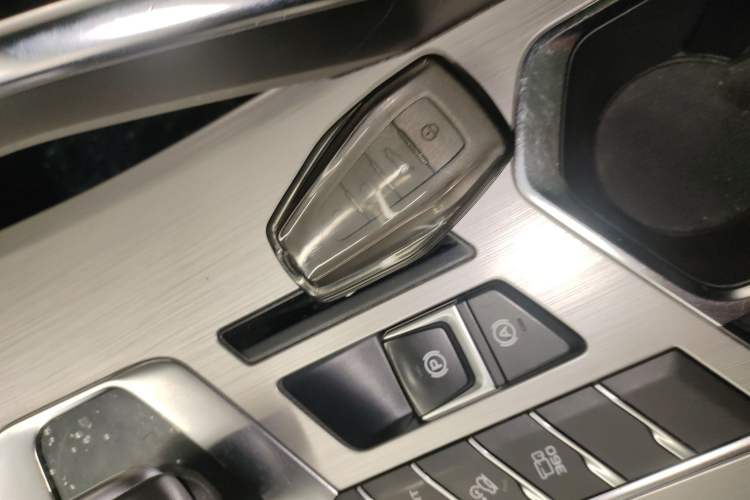 Used Geely Auto Coolray 2019 260T DCT Explorer China V Standard