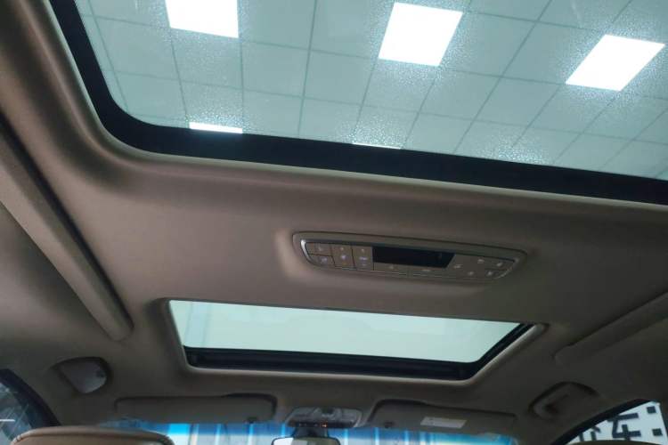 Used Buick GL8 2018 ES 28T Luxury Model China VI Standard
