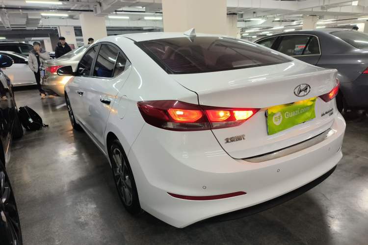 Used Hyundai Elantra 2016 1.6L Automatic ZhiXuan – Elite Version