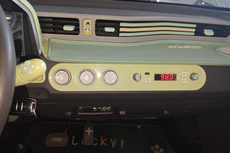 Used Wuling Hongguang MINIEV 2021 Macaron Premium Model – Lithium Iron Phosphate
