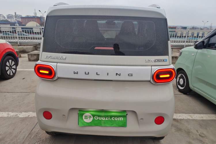 Used Wuling Hongguang MINIEV 2024 3rd Generation 215km Advanced Version