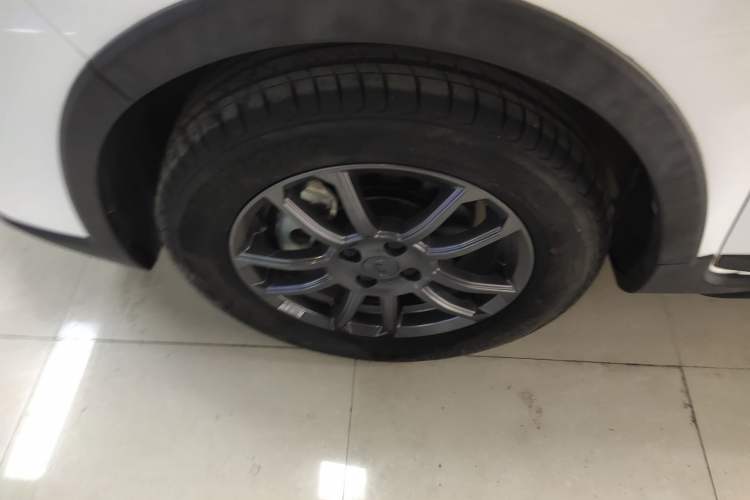 Used Geely Auto Vision X3 2021 PRO 1.5L CVT Deluxe Model