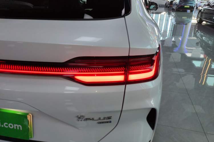 Used BYD Song PLUS New Energy 2025 DM-i 112KM Prestige Model
