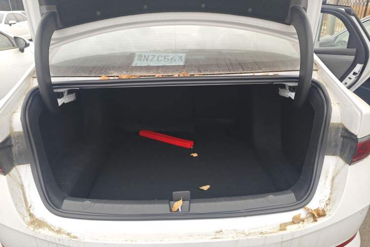 Used BYD Qin PLUS 2025 DM-i Smart Drive 55KM Leading Model