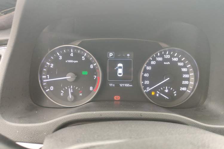 Used Hyundai Elantra 2016 1.6L Automatic ZhiXuan – Elite Version