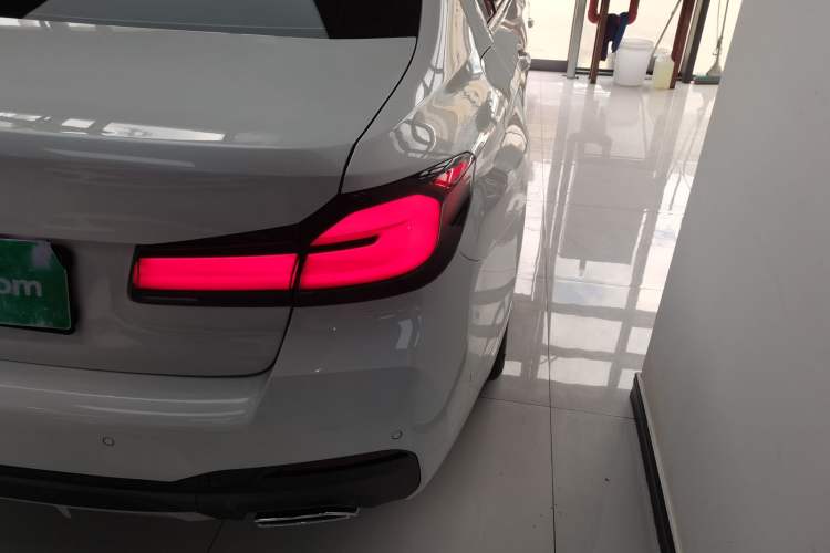 Used BMW 5 Series New Energy 2022 535Le M Sport Package
