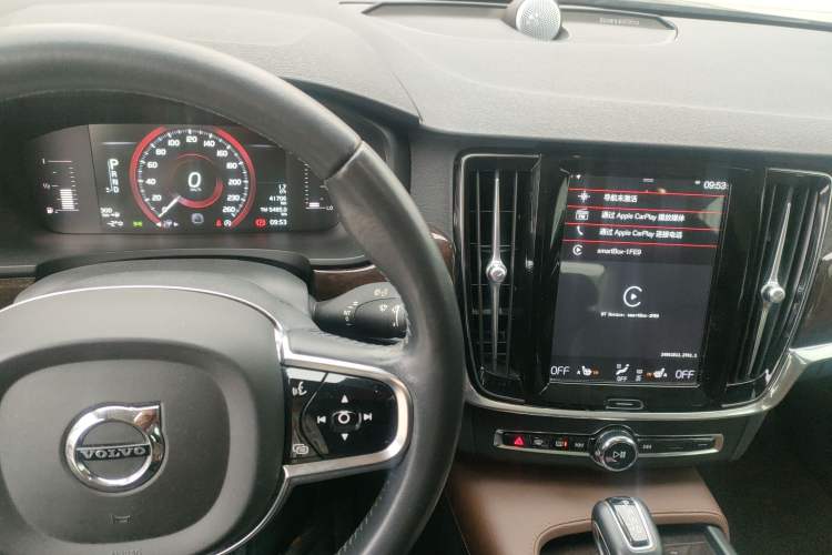 Used Volvo S90 2018 T4 Zhiyuan Edition