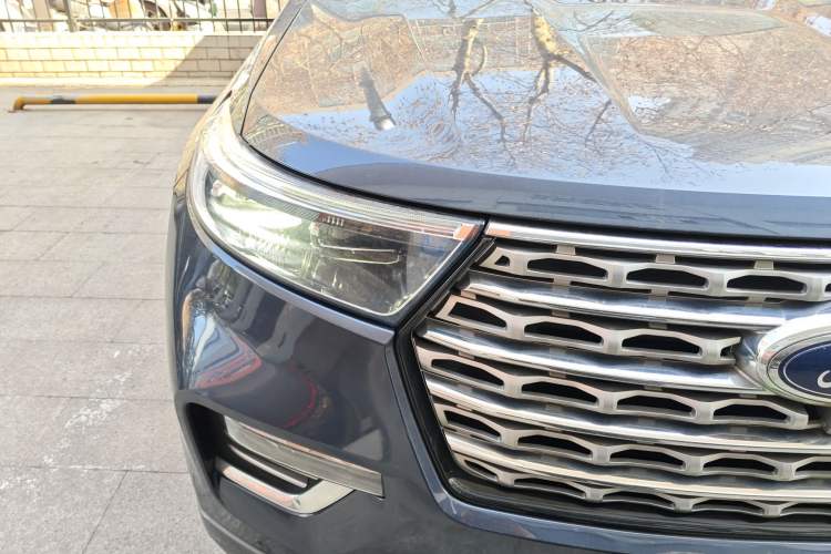 Used Ford Explorer 2020 EcoBoost 285 4x4 Titanium Edition 7-Seater