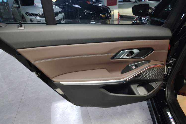 Used BMW 3 Series 2023 325Li M Sport Package
