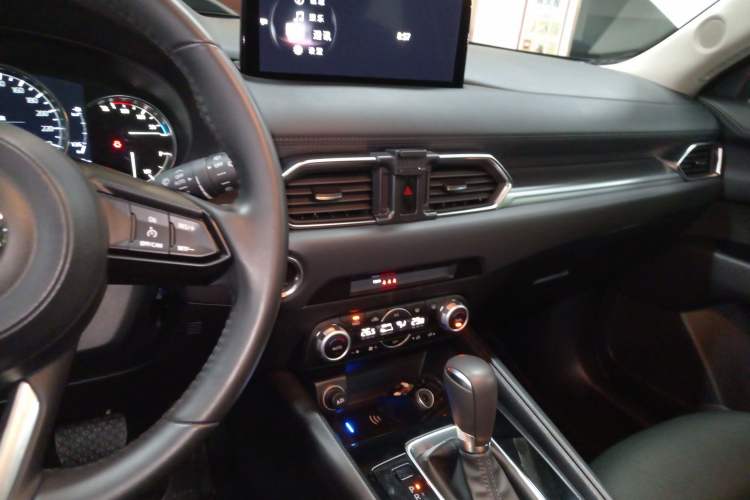 Used Mazda CX-5 2022 2.0L Automatic Two-Wheel Drive Smart Edition
