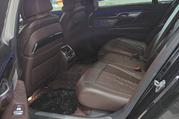 Used BMW 7 Series 2019 740Li Leading Model M Sport Package
